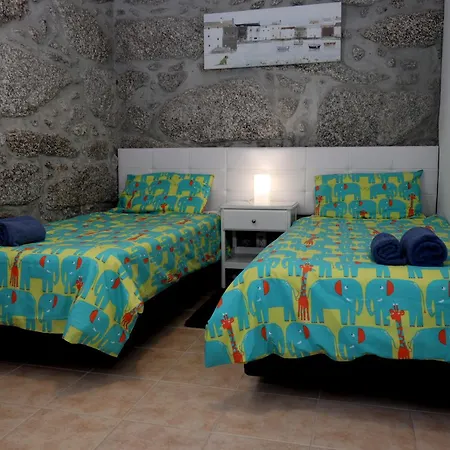 Daire Totally Private 2-Bedroom Apartment & Private Solar Heated Pool Wifi, Ac *