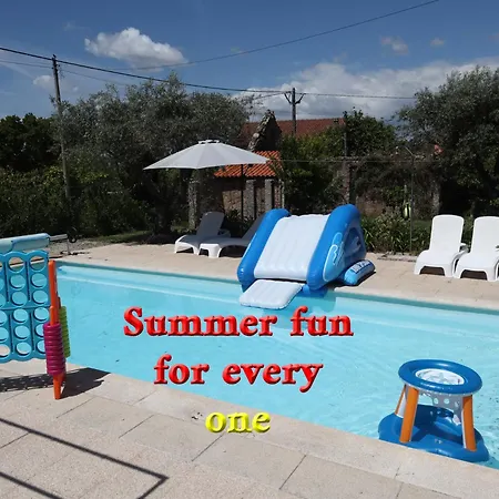 Totally Private 2-Bedroom Apartment & Private Solar Heated Pool Wifi, Ac Daire Tábua